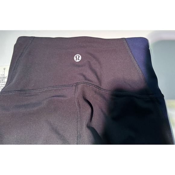 Lululemon Nulu Colour Block HR Crop 23" Womens SZ 0 Blue and Black - Picture 5 of 6